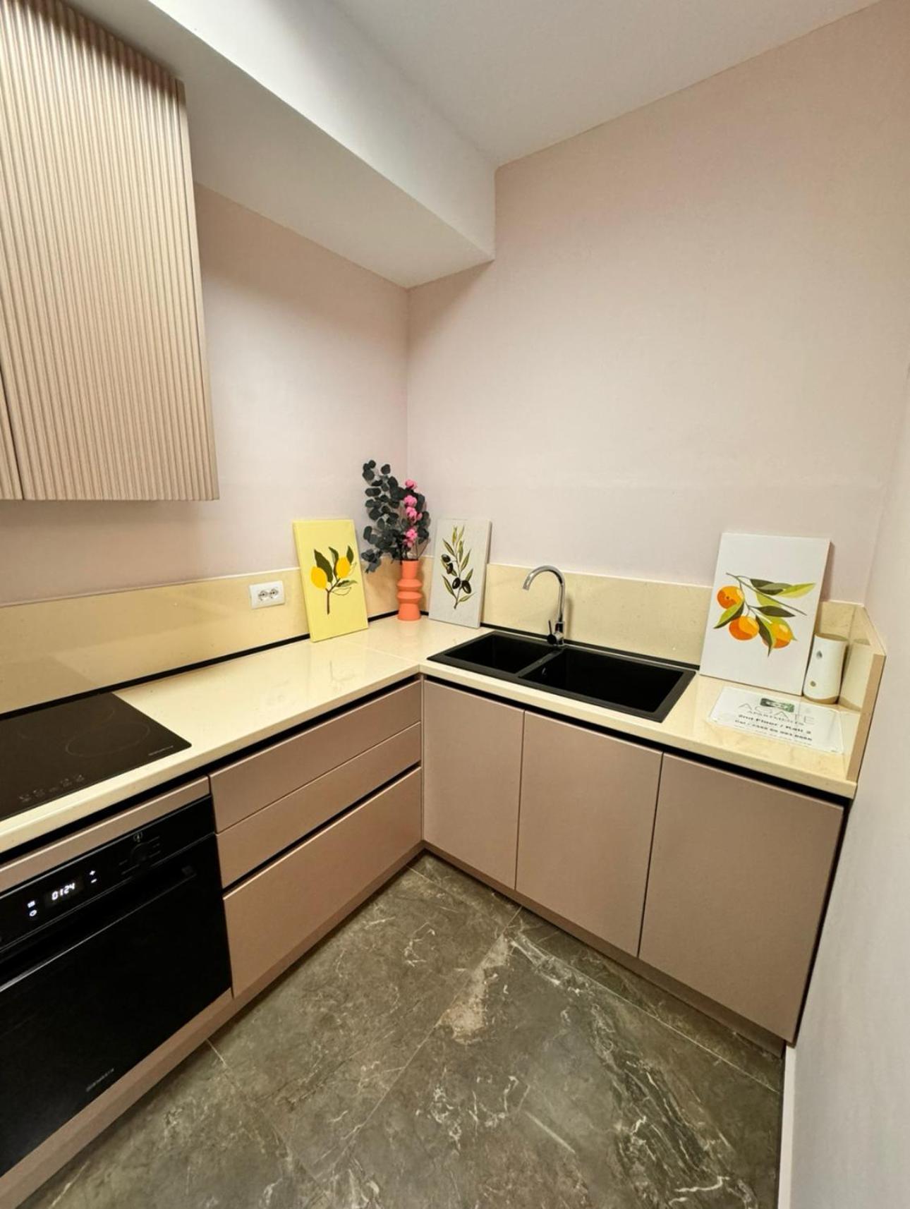 Agate City Center Apartment Tiranë Eksteriør bilde